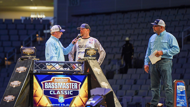 Casey Reed on stage at the BASSMASTER Classic being interviewed after his 10th place finish at the Championship tournament. 